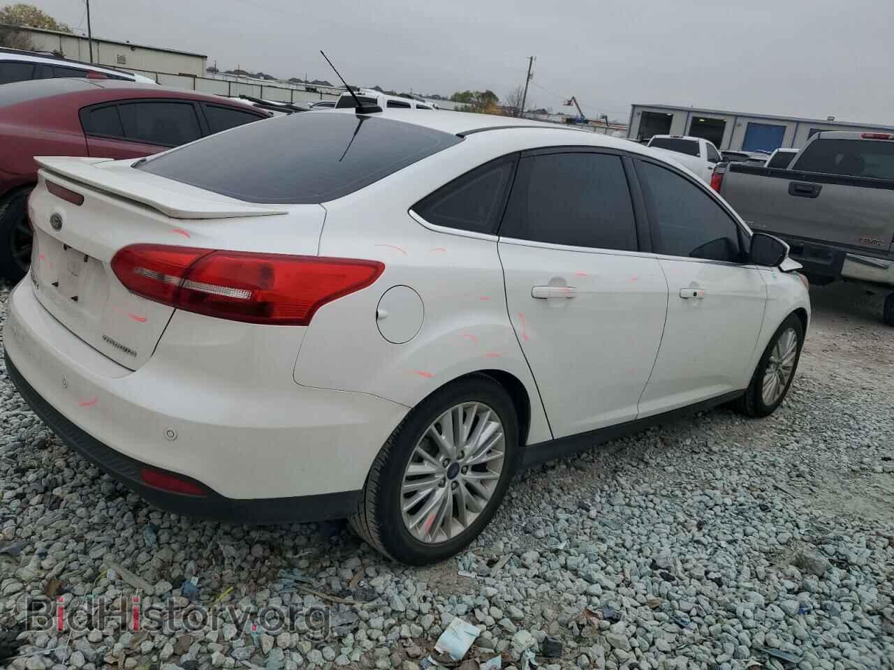 2017 FORD FOCUS - VIN: 1FADP3J2XHL332591 - Фото 3