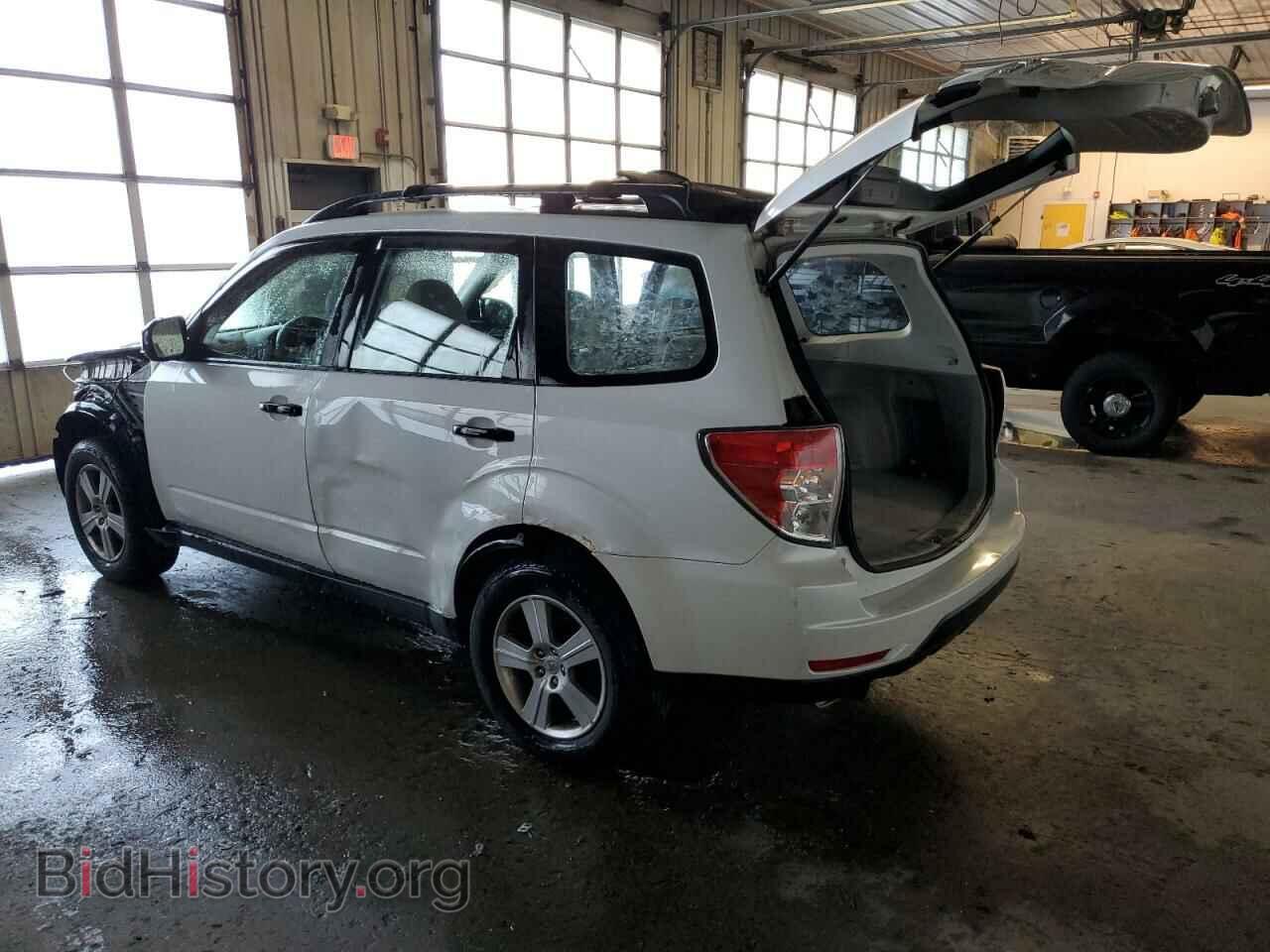 2011 SUBARU FORESTER - VIN: JF2SHABC4BH753714 - Фото 2