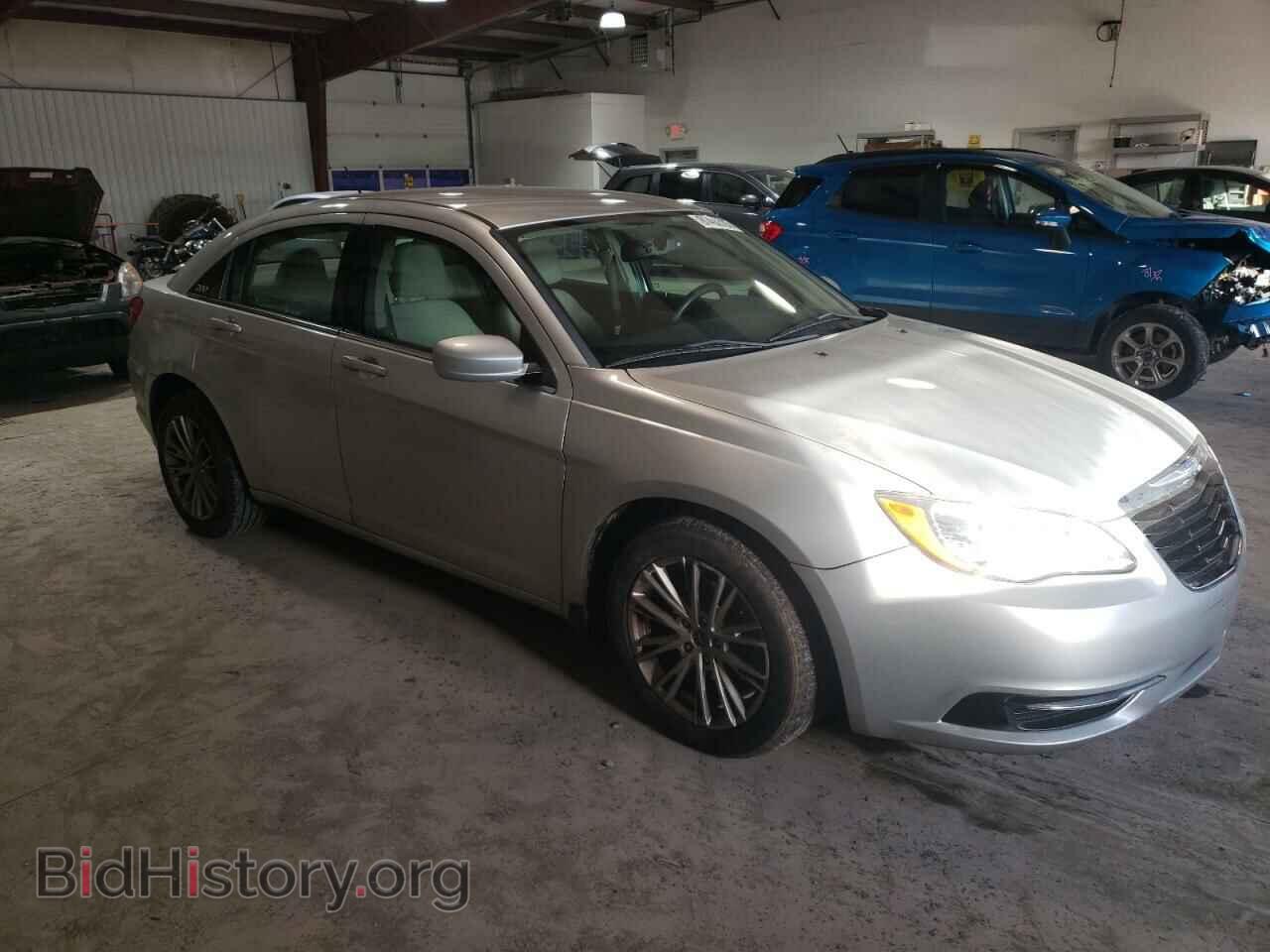 2012 CHRYSLER 200 - VIN: 1C3CCBAG6CN155255 - Фото 4