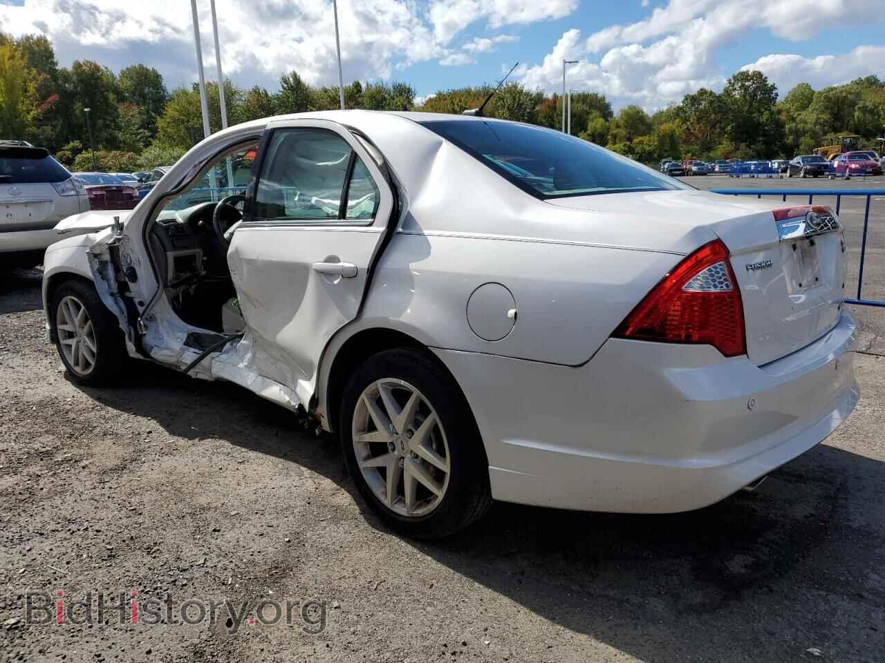 2011 FORD FUSION - VIN: 3FAHP0CG6BR205807 - Фото 2