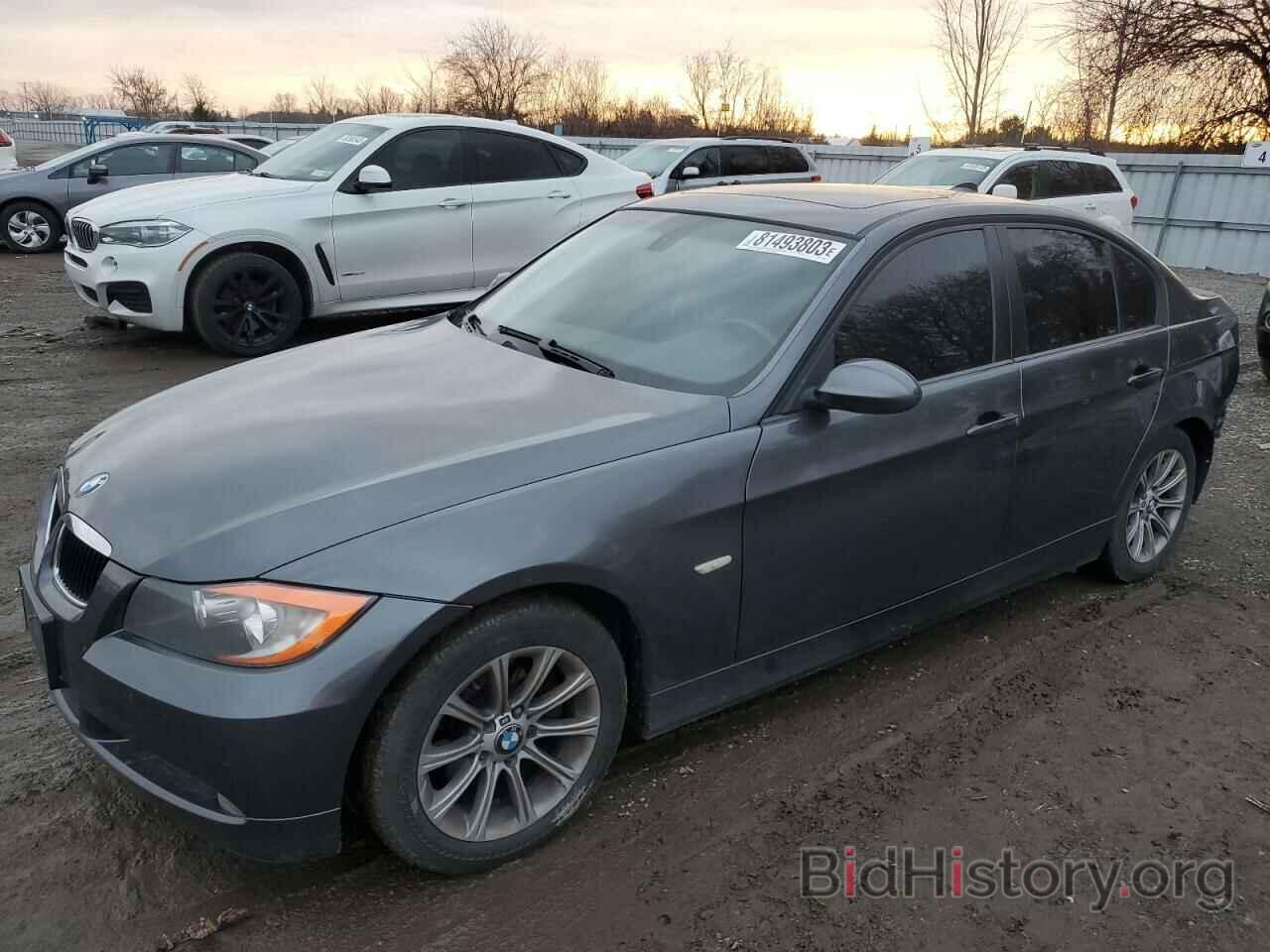 Photo WBAVH13508KC98514 - BMW 3 SERIES 2008