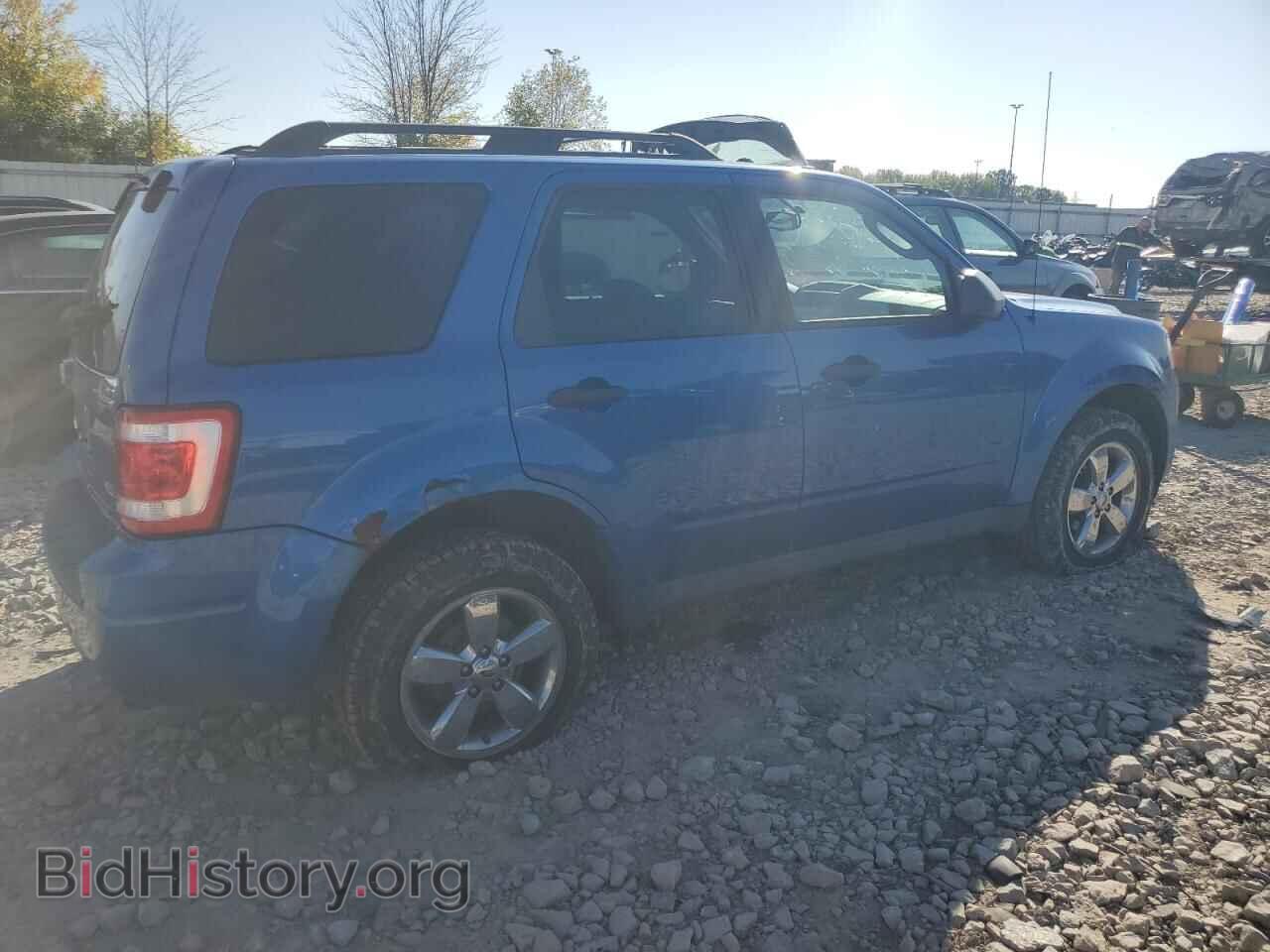 2011 FORD ESCAPE - VIN: 1FMCU9DG0BKB10577 - Фото 3