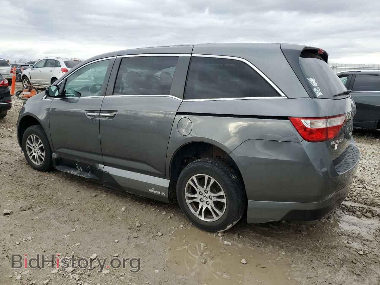 2011 HONDA All Models - VIN: 5FNRL5H63BB083786 - Фото 2