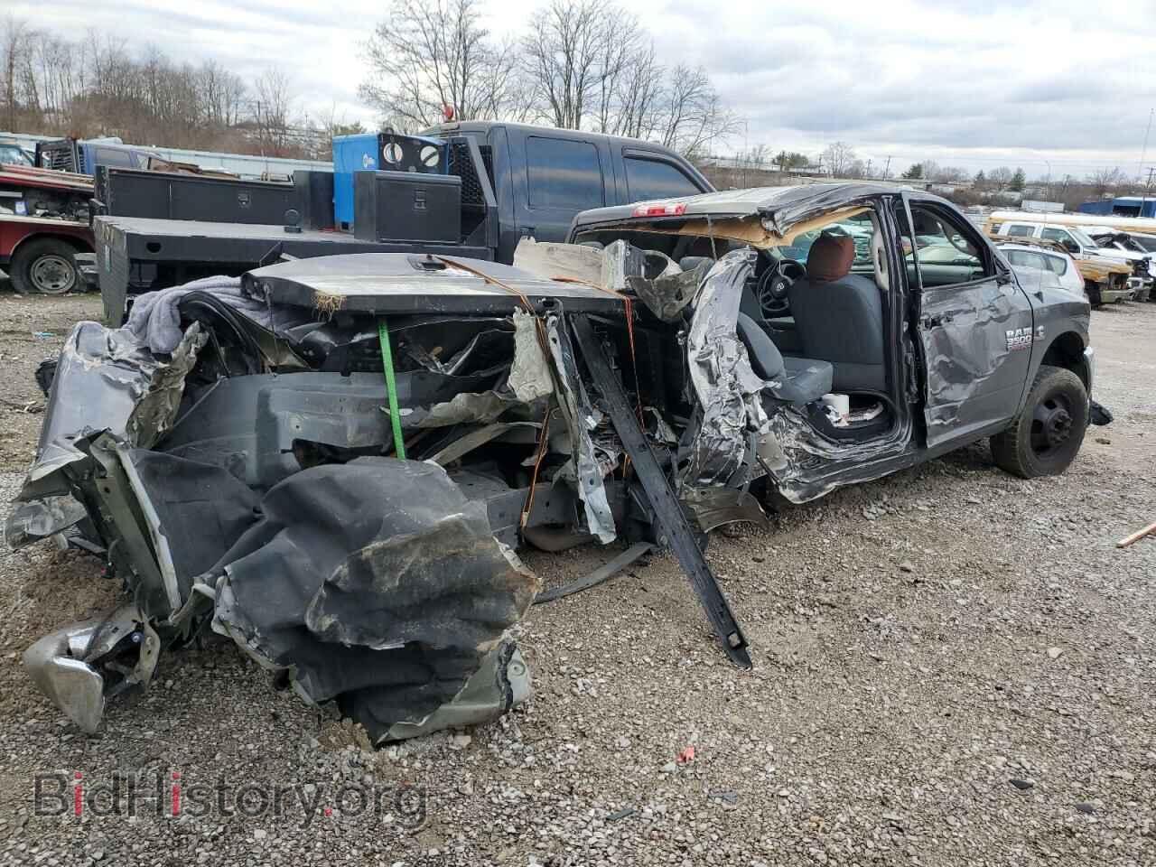 2018 RAM All Models - VIN: 3C63RRGL1JG155023 - Фото 3
