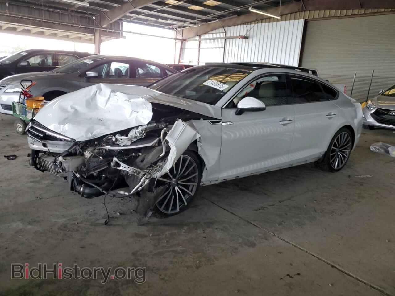 Photo WAUBNCF59JA008315 - AUDI A5 2018