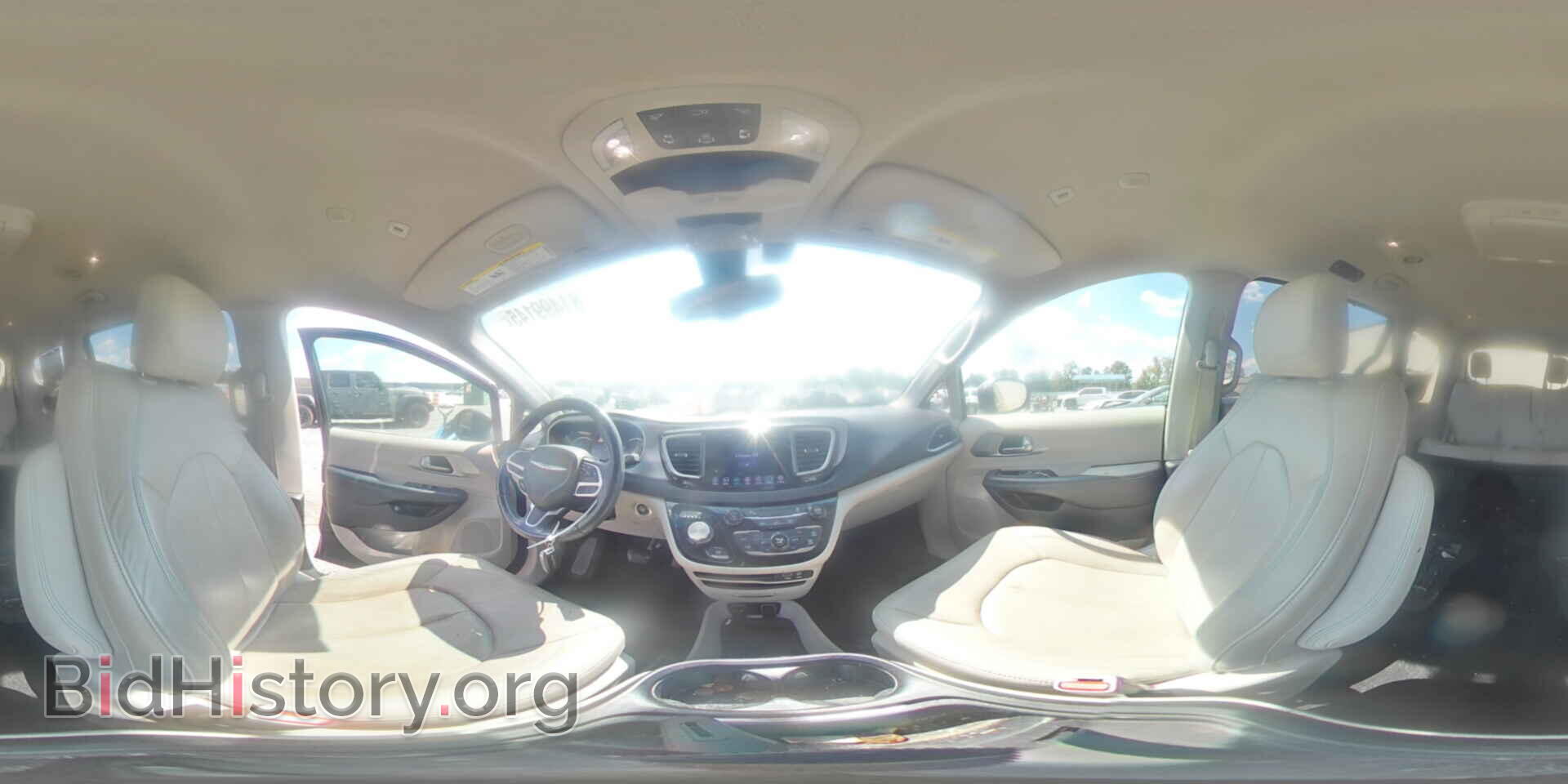 2018 CHRYSLER PACIFICA - VIN: 2C4RC1L78JR333051 - Фото 15