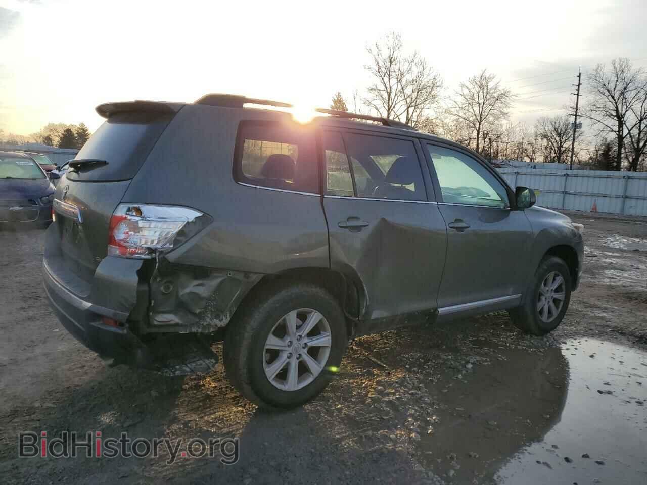 2012 TOYOTA HIGHLANDER - VIN: 5TDBK3EH8CS130046 - Фото 3