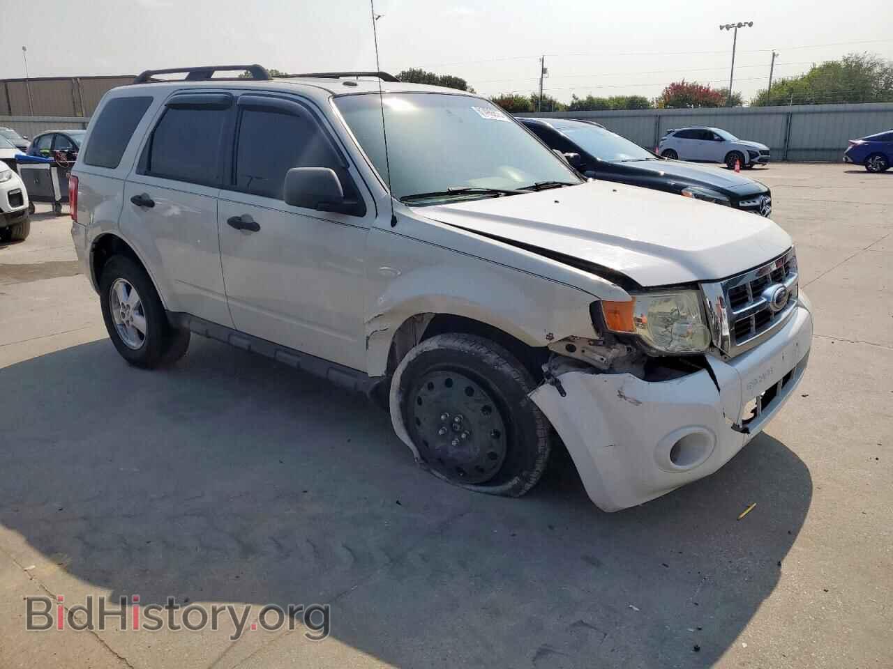 2011 FORD ESCAPE - VIN: 1FMCU9D73BKB19970 - Фото 4