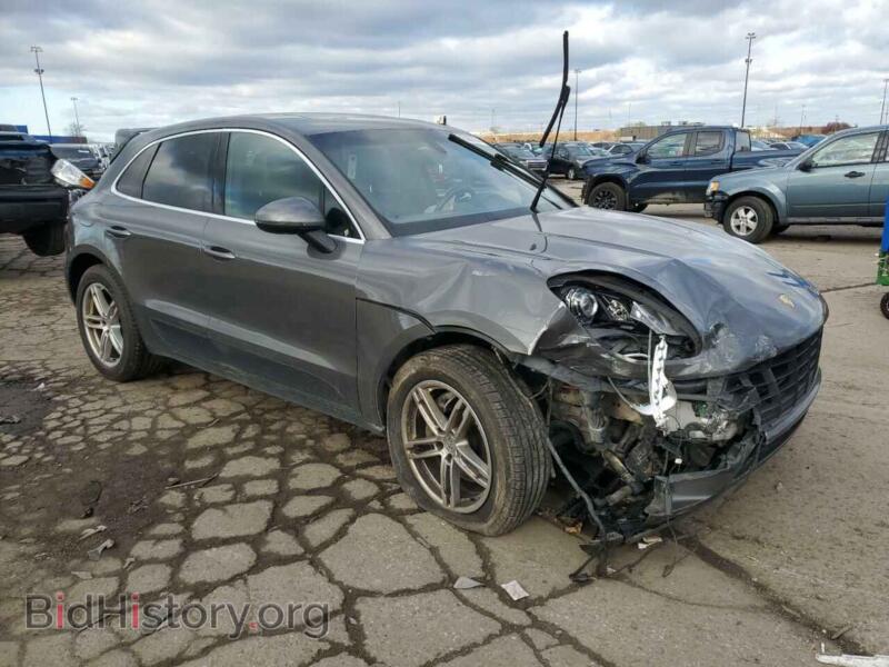 2016 Porsche MACAN (VIN WP1AB2A55GLB46079) — photo 4 of 14