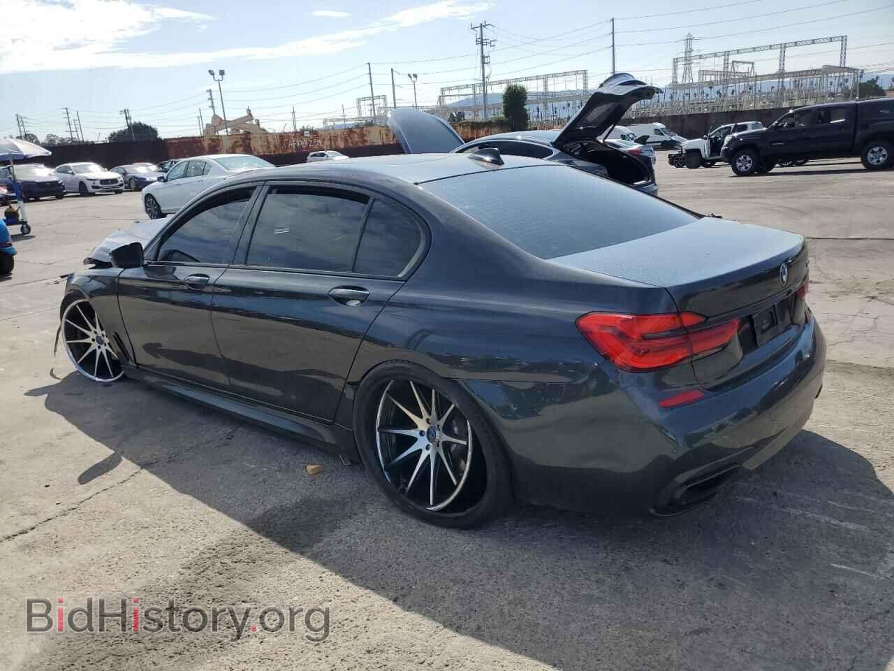 2017 BMW 7 SERIES - VIN: WBA7E2C38HG740803 - Фото 2