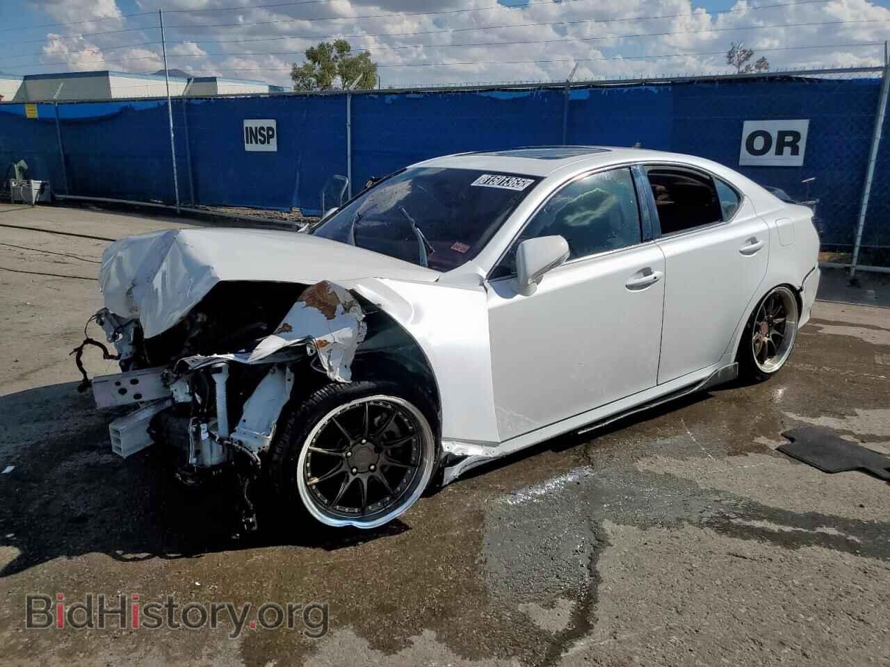 Photo JTHBF5C2XC5179025 - LEXUS IS 2012