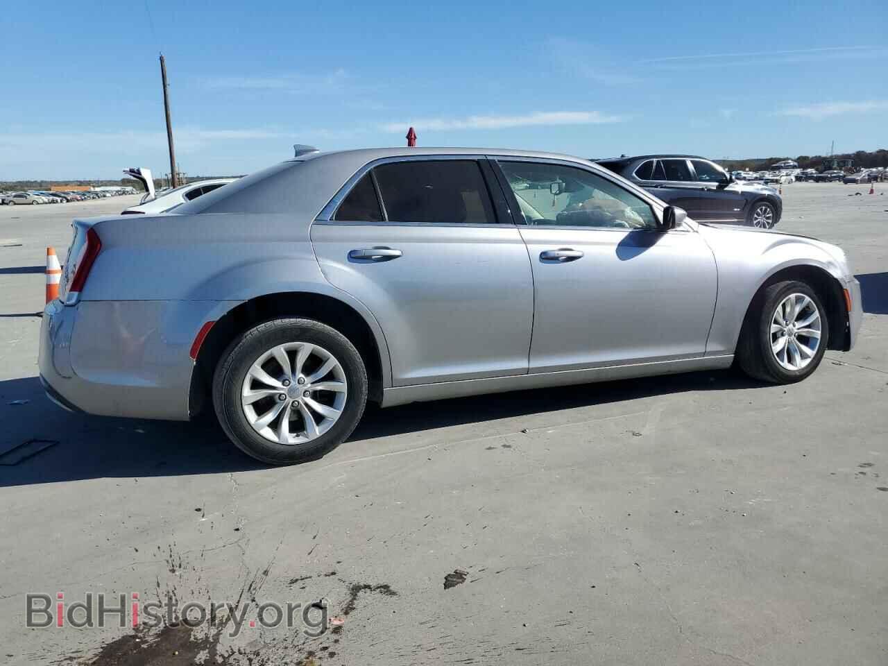 2016 CHRYSLER 300 - VIN: 2C3CCAAG9GH252698 - Фото 3