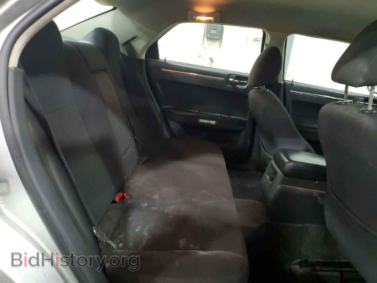 2010 CHRYSLER 300 - VIN: 2C3CA4CD8AH123501 - Photo 10