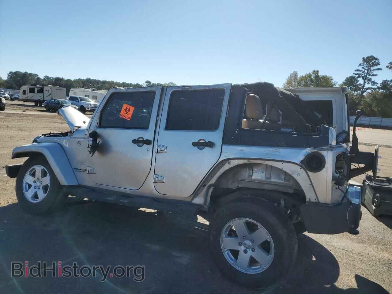 2011 JEEP WRANGLER - VIN: 1J4BA5H13BL627321 - Фото 2