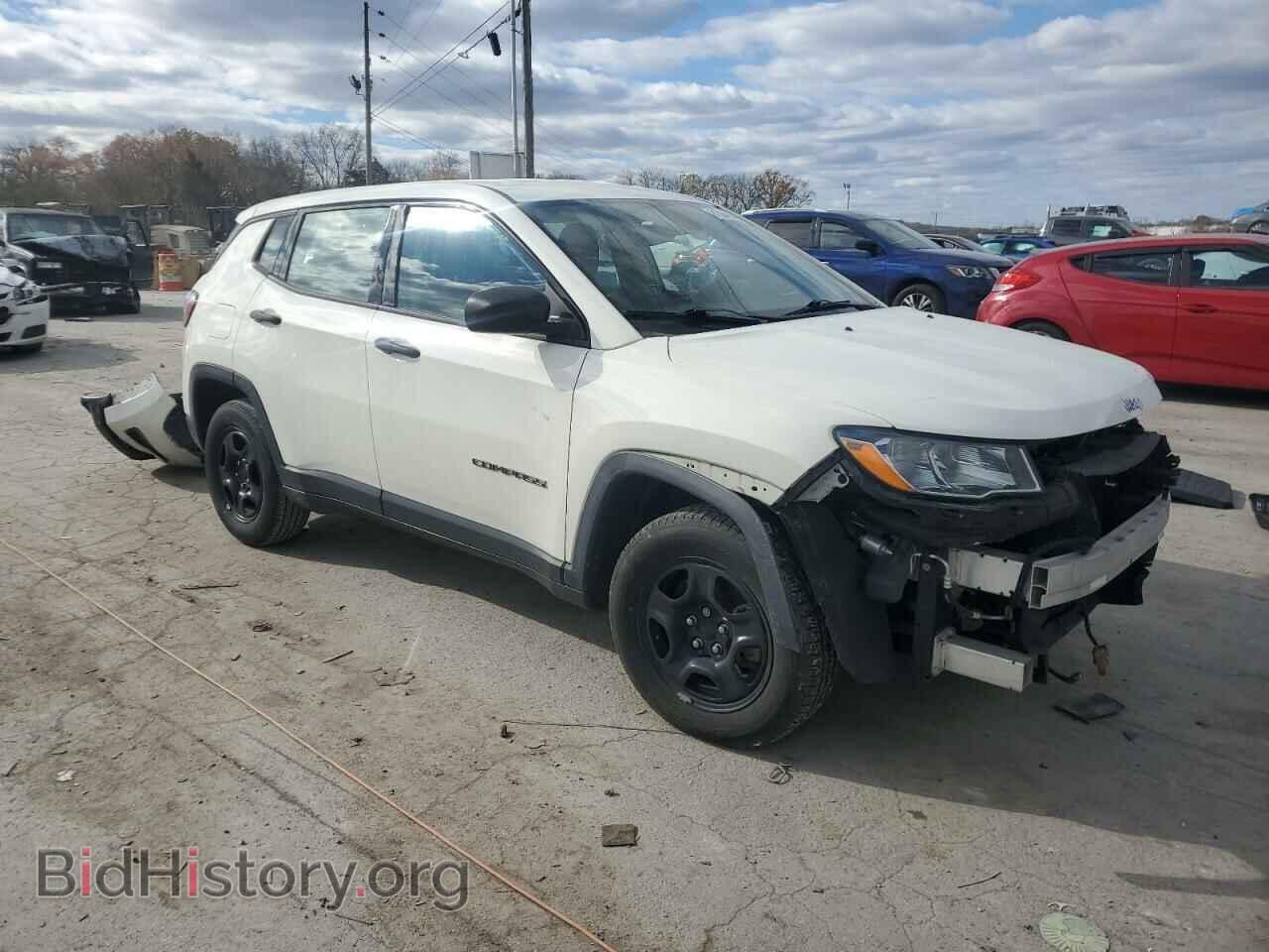 2018 JEEP COMPASS - VIN: 3C4NJCAB0JT123404 - Фото 4