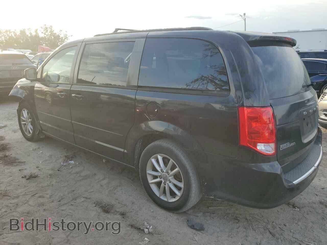 2014 DODGE CARAVAN - VIN: 2C4RDGCG5ER155802 - Photo 2