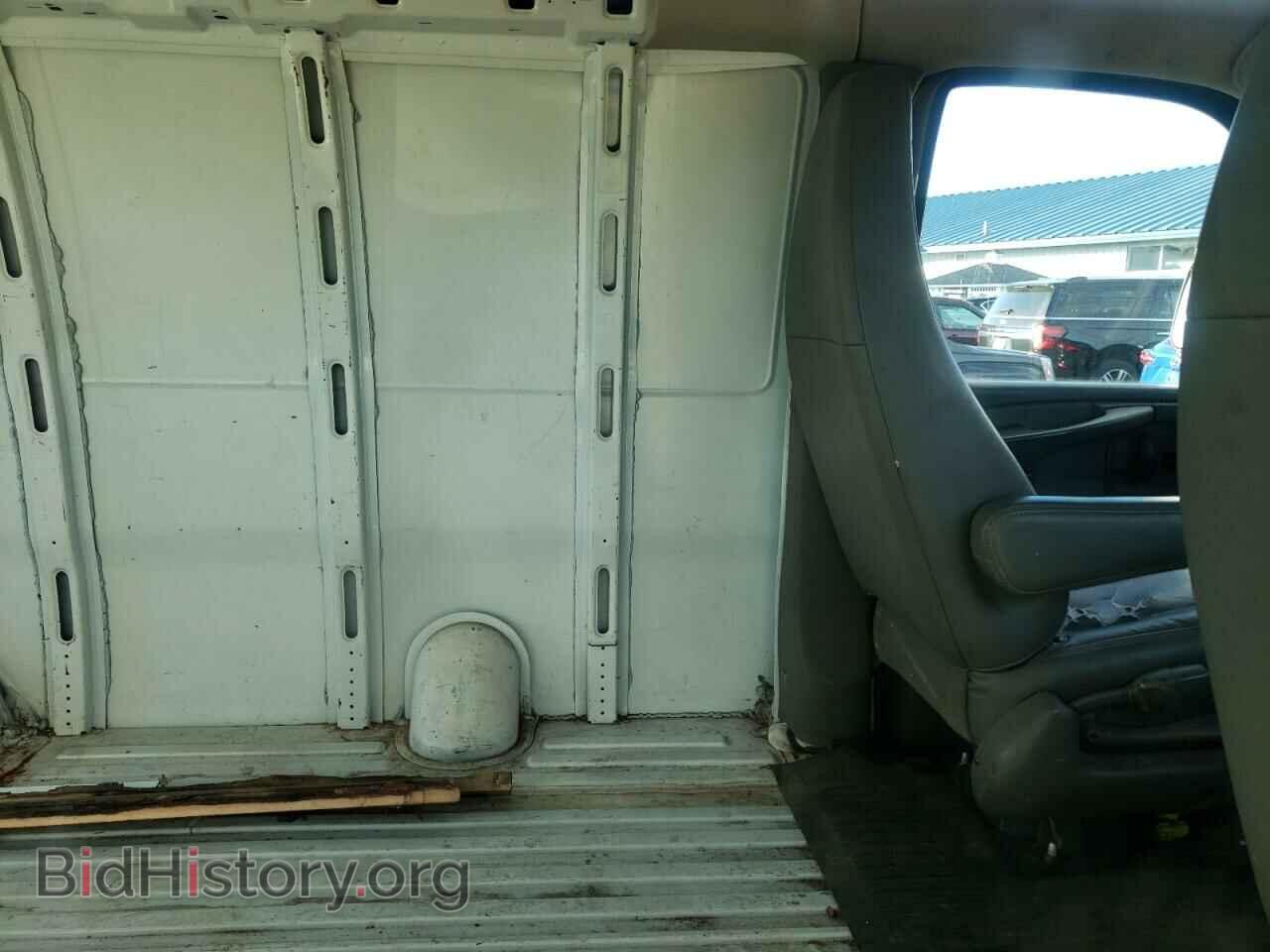 2011 CHEVROLET EXPRESS - VIN: 1GCSGAFX9B1123839 - Фото 10
