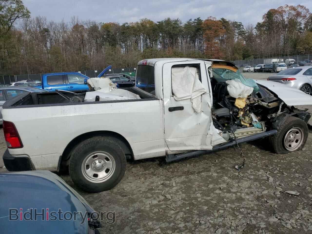 2019 RAM 1500 - VIN: 1C6RR7FG9KS593589 - Фото 3