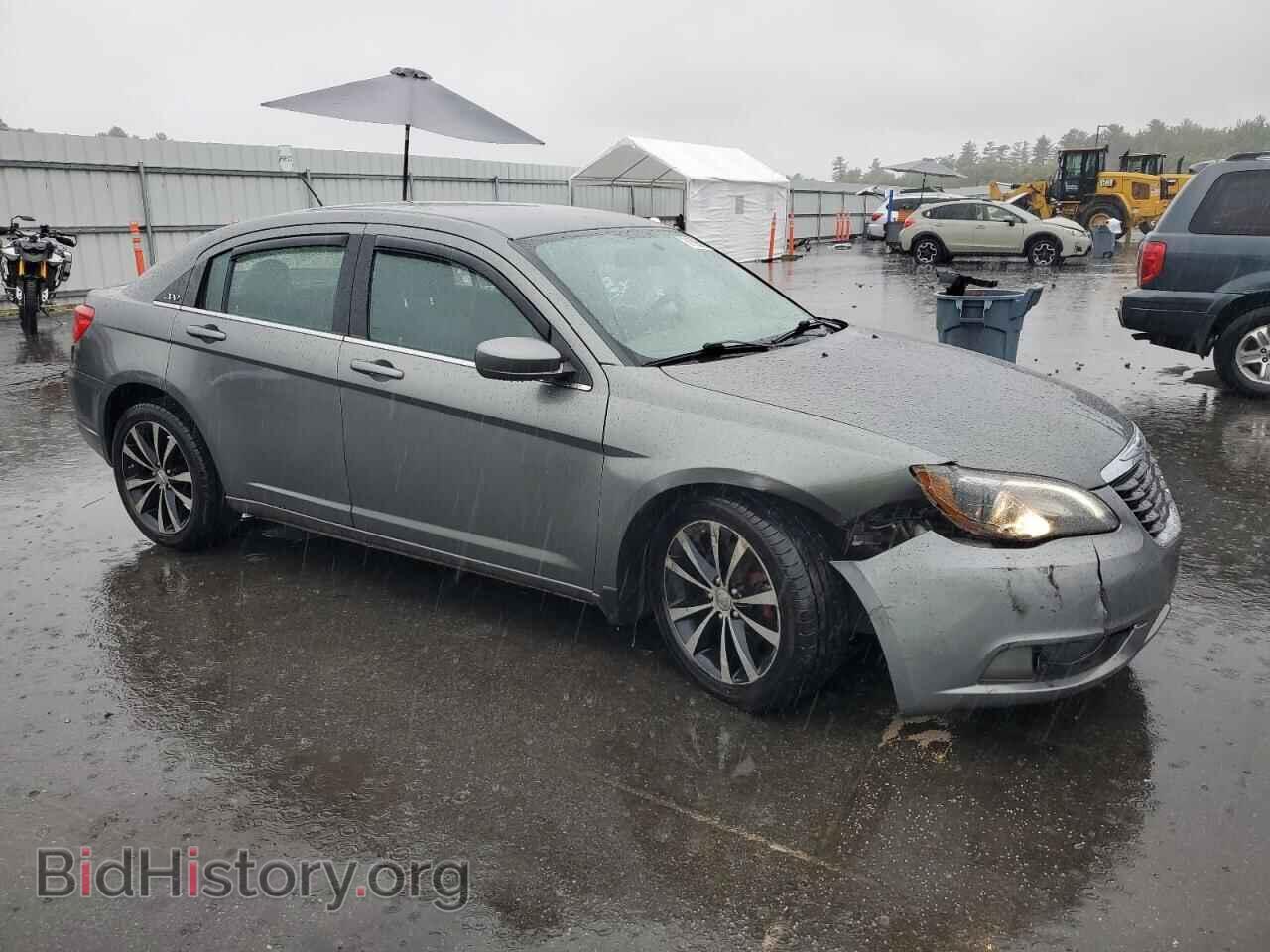 2012 CHRYSLER 200 - VIN: 1C3CCBHG6CN159943 - Фото 4