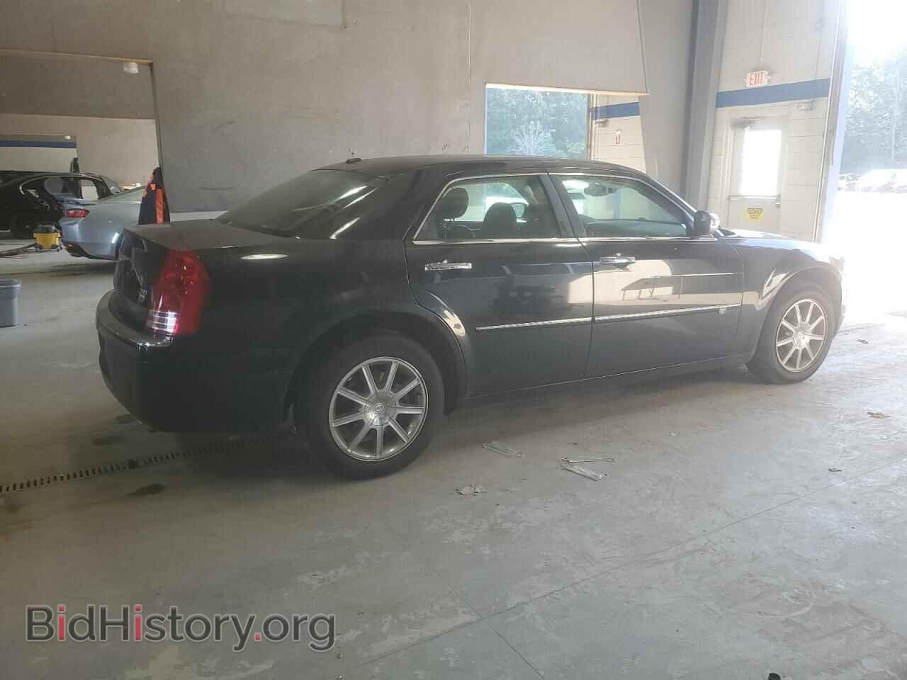 2010 CHRYSLER 300 - VIN: 2C3CK6CT5AH248276 - Фото 3