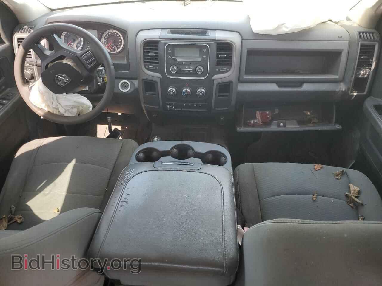 2015 RAM All Models - VIN: 3C6UR5HL7FG553694 - Фото 8