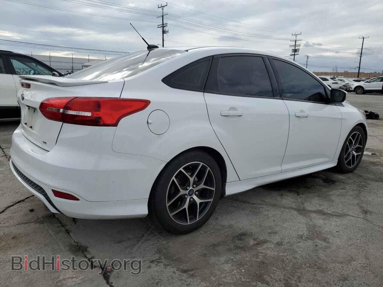 2016 FORD FOCUS - VIN: 1FADP3F27GL372618 - Фото 3