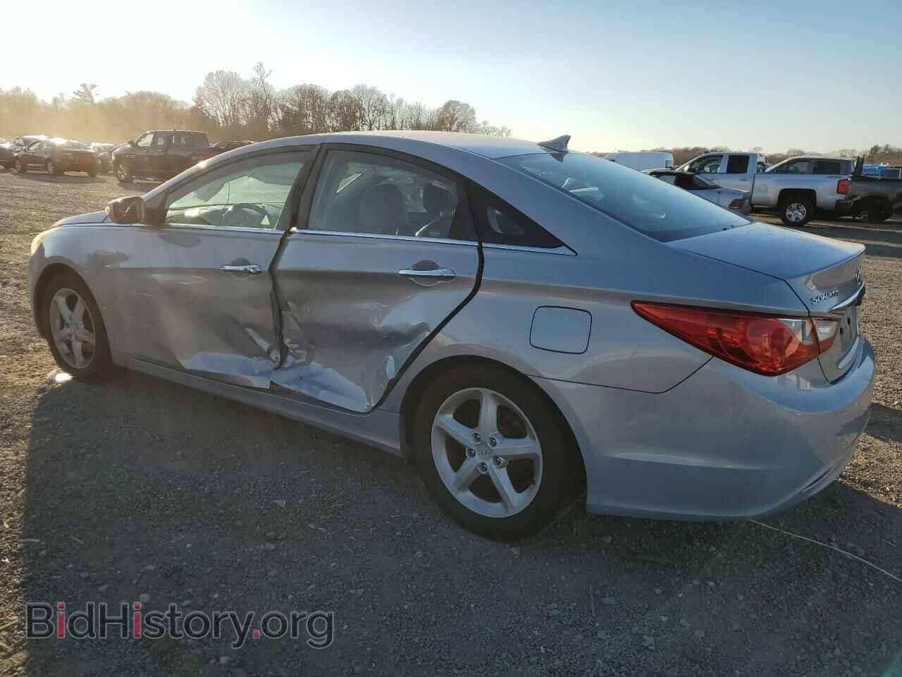2011 HYUNDAI SONATA - VIN: 5NPEC4AC7BH228726 - Фото 2