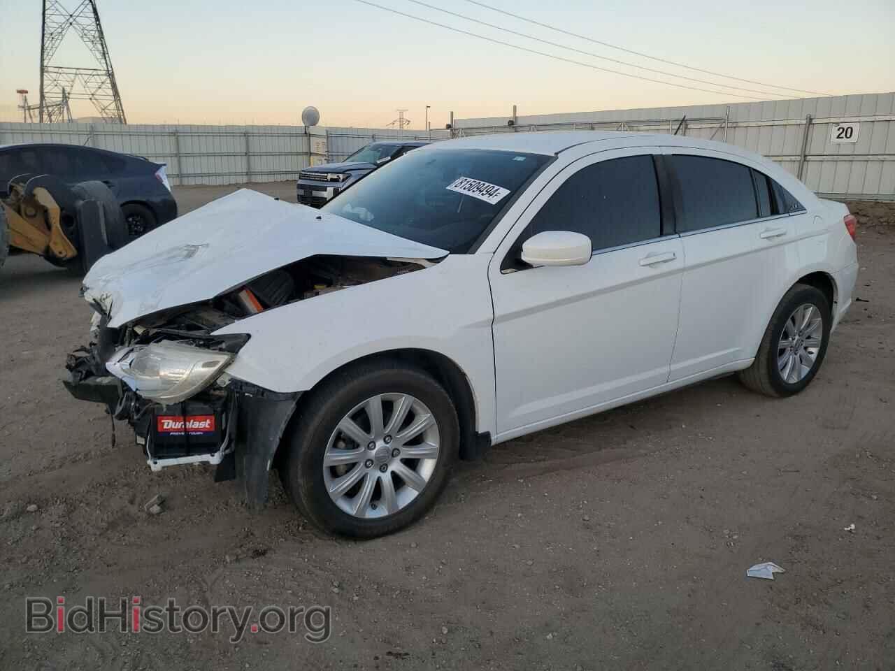 Фотография 1C3CCBBB6DN549441 - CHRYSLER 200 2013