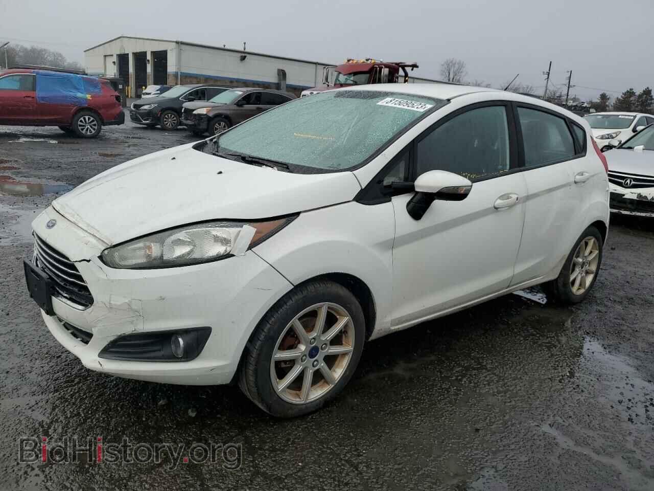 Photo 3FADP4EJ3FM209203 - FORD FIESTA 2015