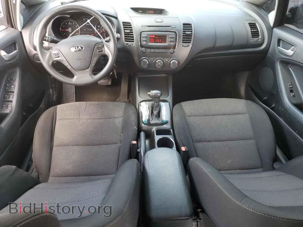 2017 KIA FORTE - VIN: KNAFK5A84H5719902 - Фото 8