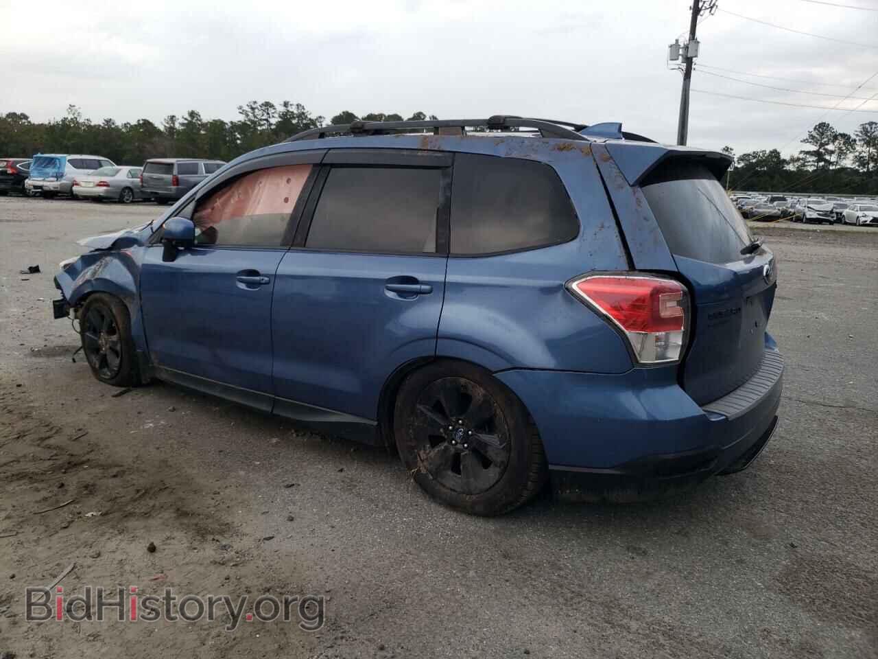 2017 SUBARU FORESTER - VIN: JF2SJAGC3HH566812 - Фото 2