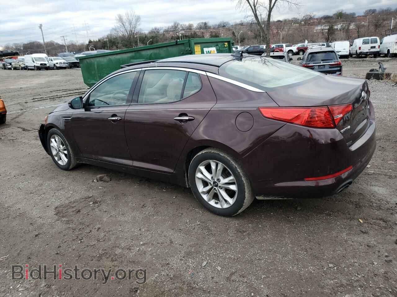 2011 KIA OPTIMA - VIN: KNAGN4A78B5065572 - Photo 2