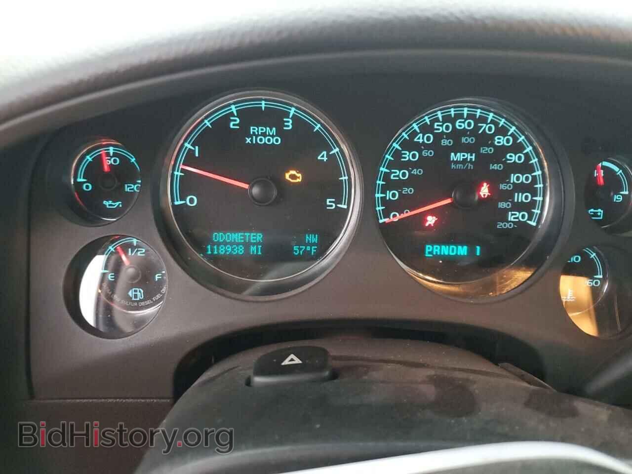 2011 GMC SIERRA - VIN: 1GT125C82BF138295 - Фото 9