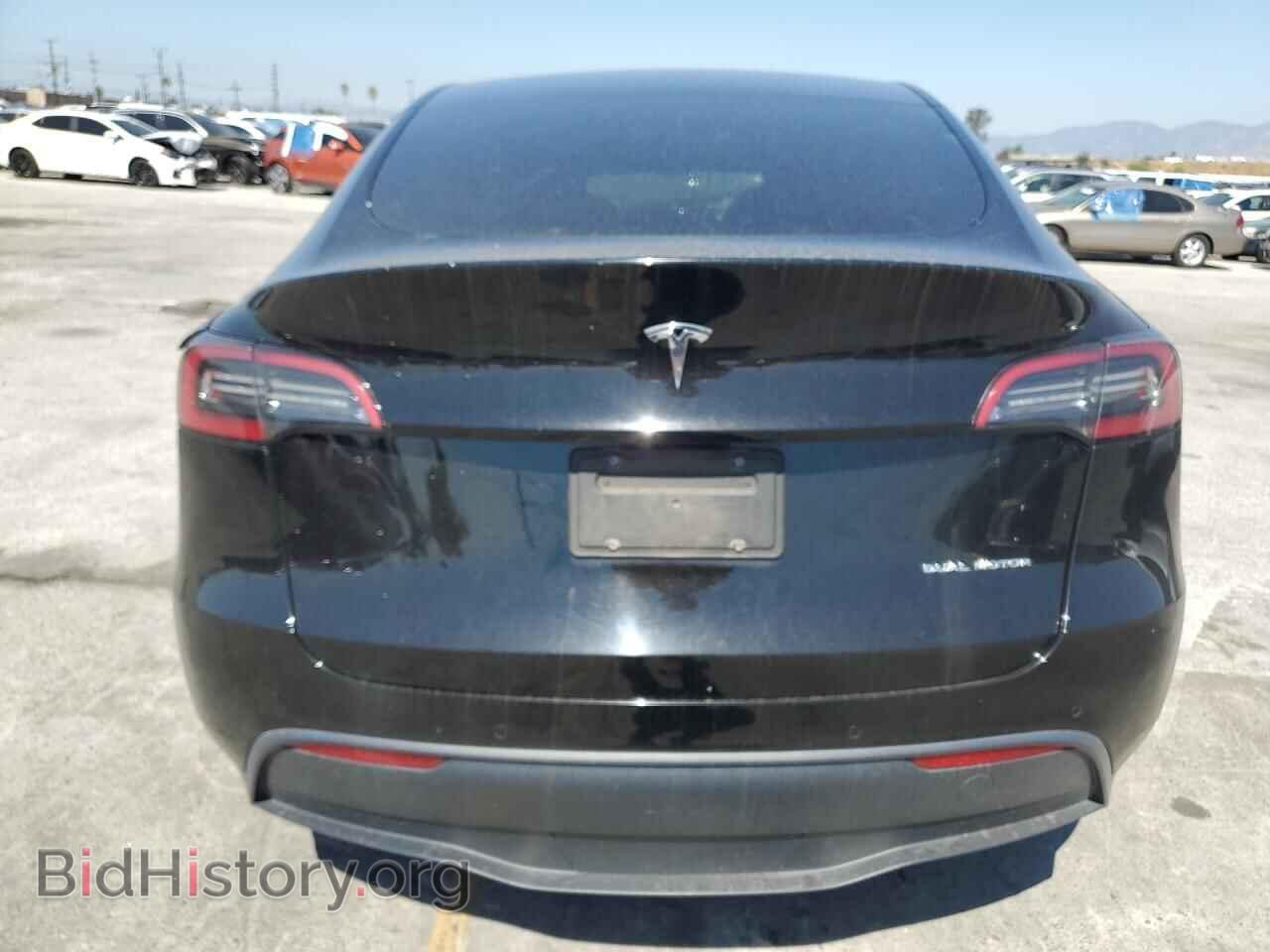 2022 TESLA MODEL Y - VIN: 7SAYGDEE7NF352529 - Фото 6