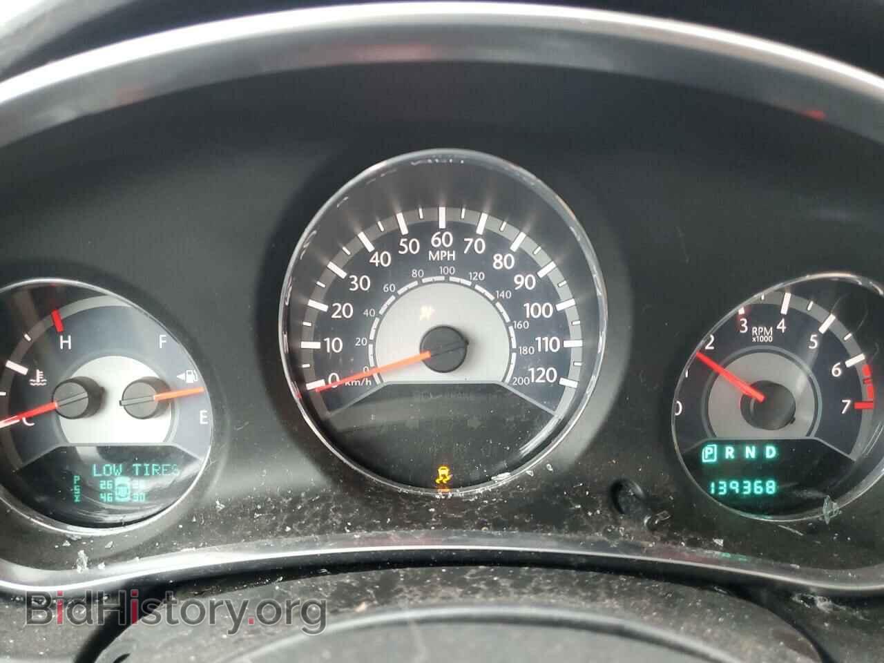 2011 CHRYSLER 200 - VIN: 1C3BC2FB8BN604975 - Фото 9