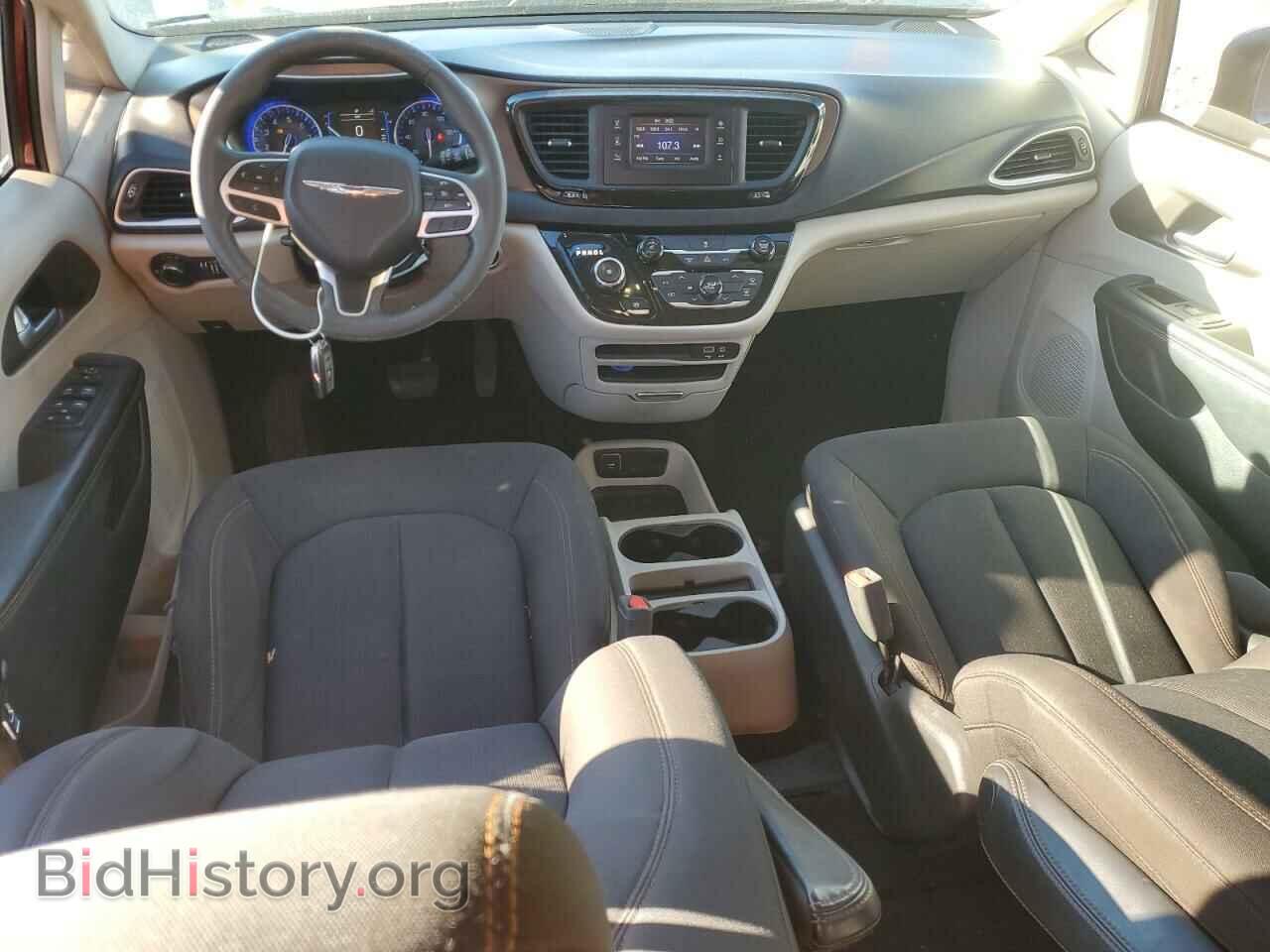 2017 CHRYSLER PACIFICA - VIN: 2C4RC1CGXHR594093 - Photo 8