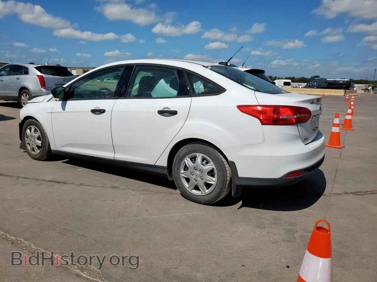 2016 FORD FOCUS - VIN: 1FADP3E20GL241872 - Фото 2