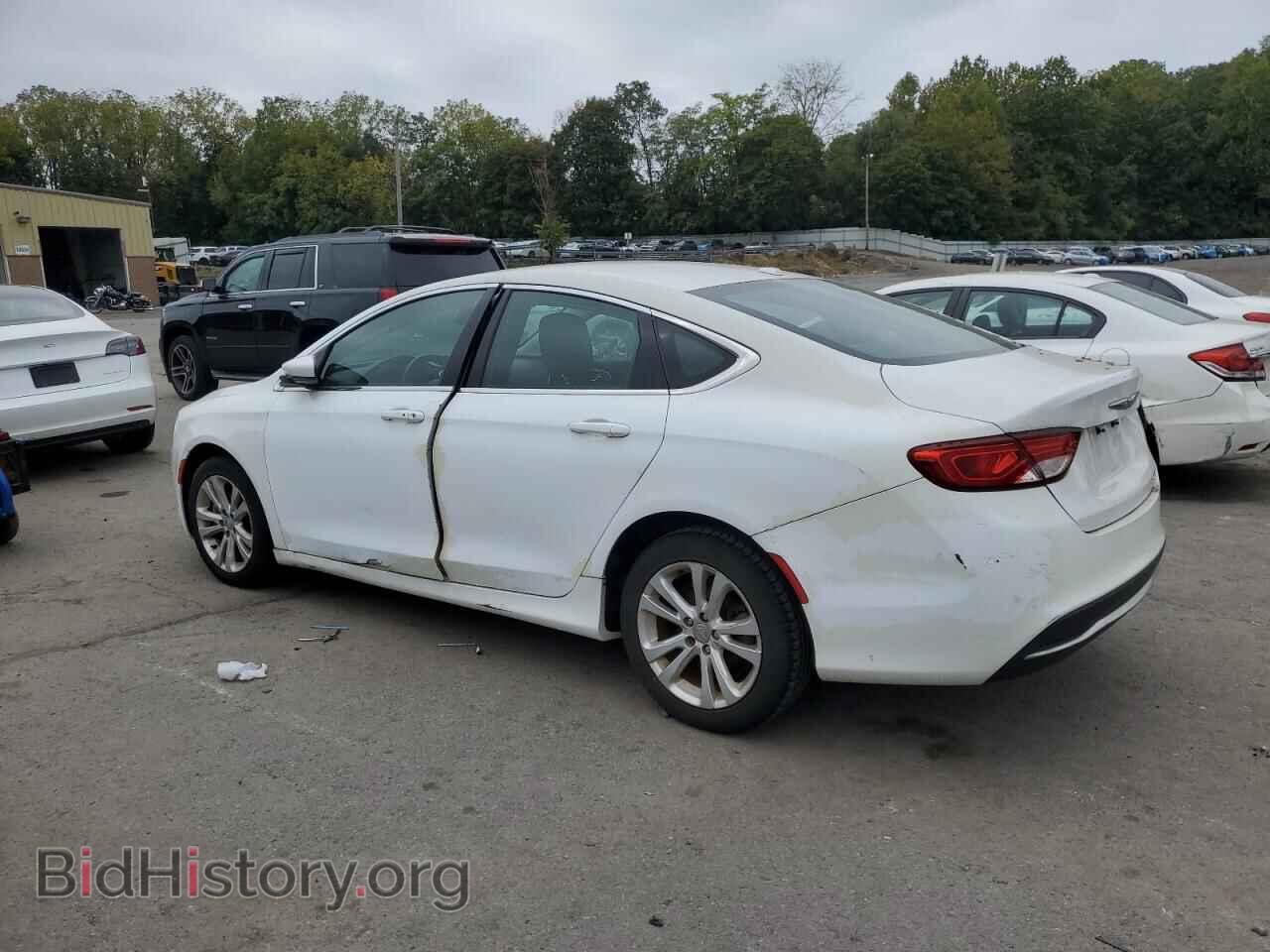 2015 CHRYSLER 200 - VIN: 1C3CCCAB3FN504712 - Фото 2