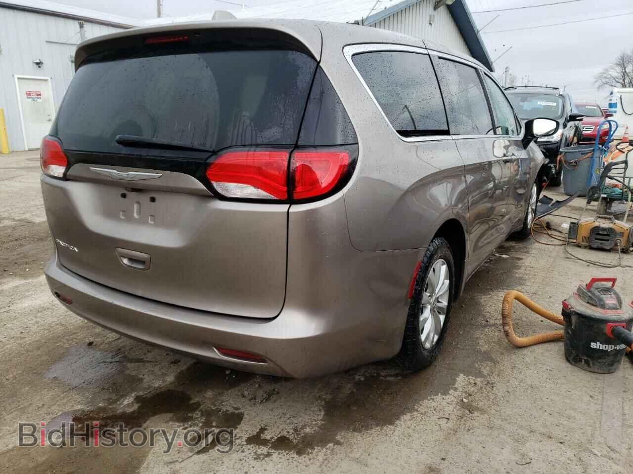 2017 CHRYSLER PACIFICA - VIN: 2C4RC1DG0HR541224 - Фото 3