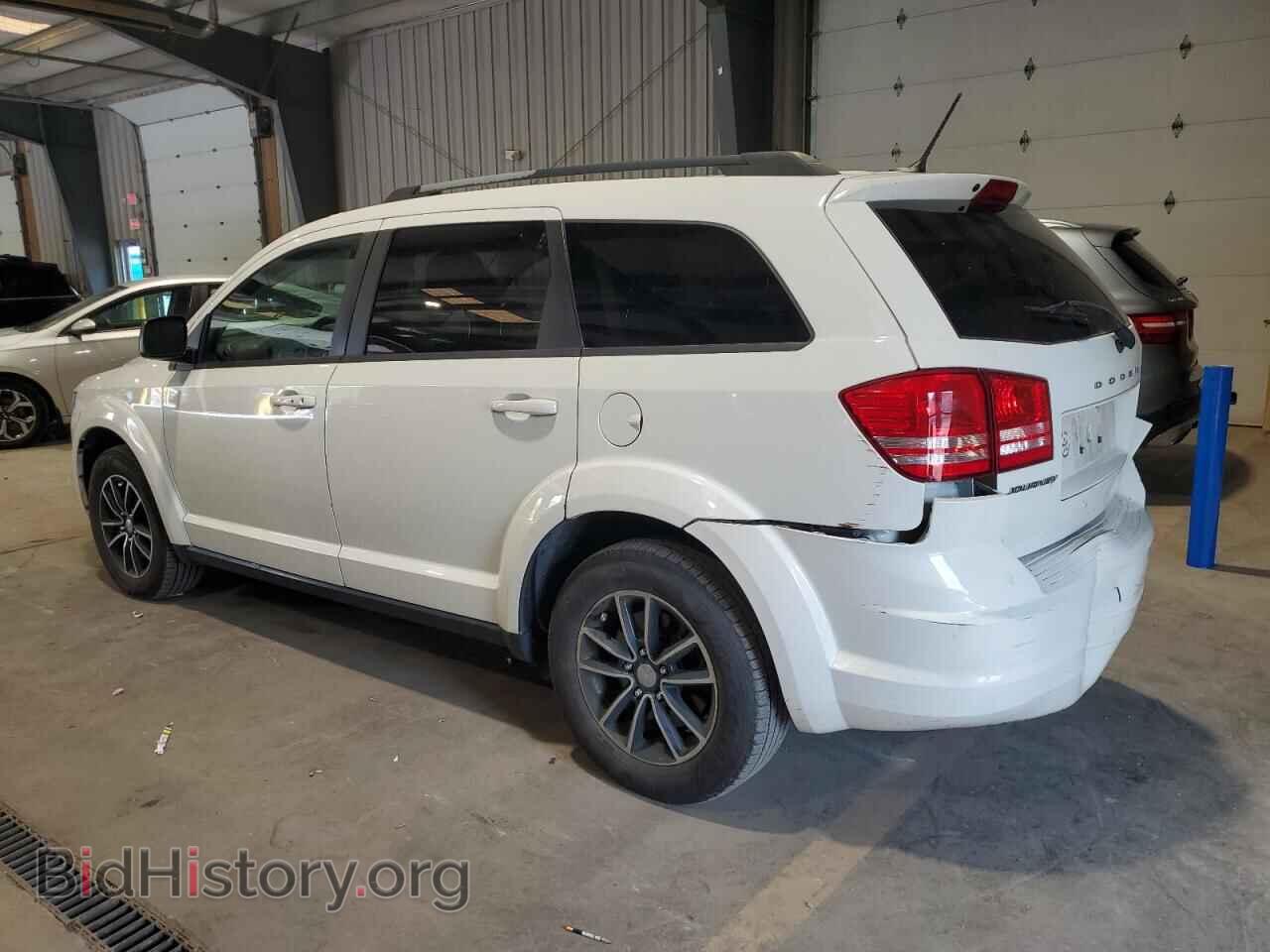 2017 DODGE JOURNEY - VIN: 3C4PDCAB0HT608281 - Фото 2