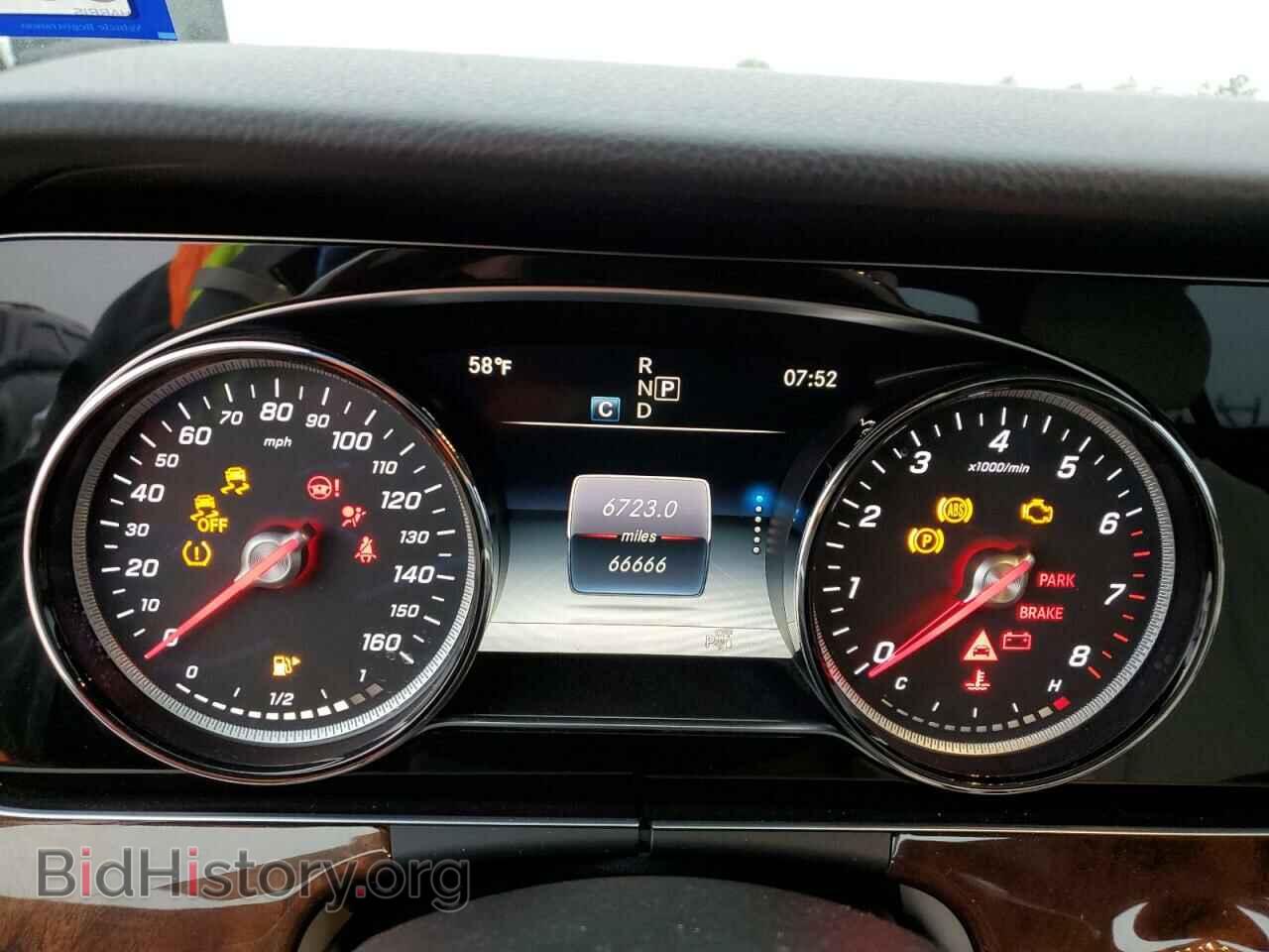 2018 MERCEDES-BENZ E-CLASS - VIN: WDDZF4JB5JA350061 - Фото 9