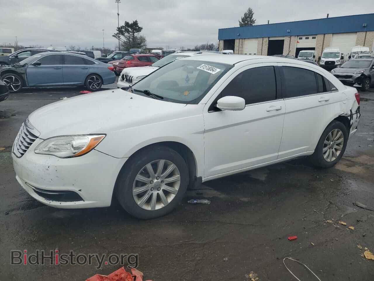 Фотография 1C3CCBBB8DN543205 - CHRYSLER 200 2013