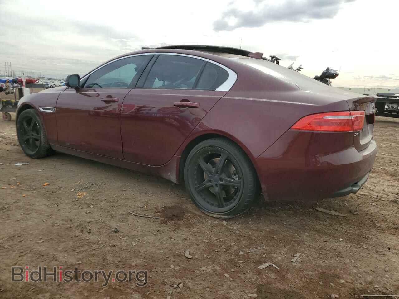 2017 JAGUAR XE - VIN: SAJAR4BG3HA947116 - Фото 2