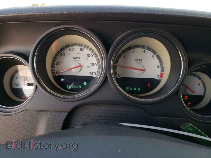 2010 Dodge CHALLENGER (VIN 2B3CJ4DV9AH141235) — фото 9 из 12