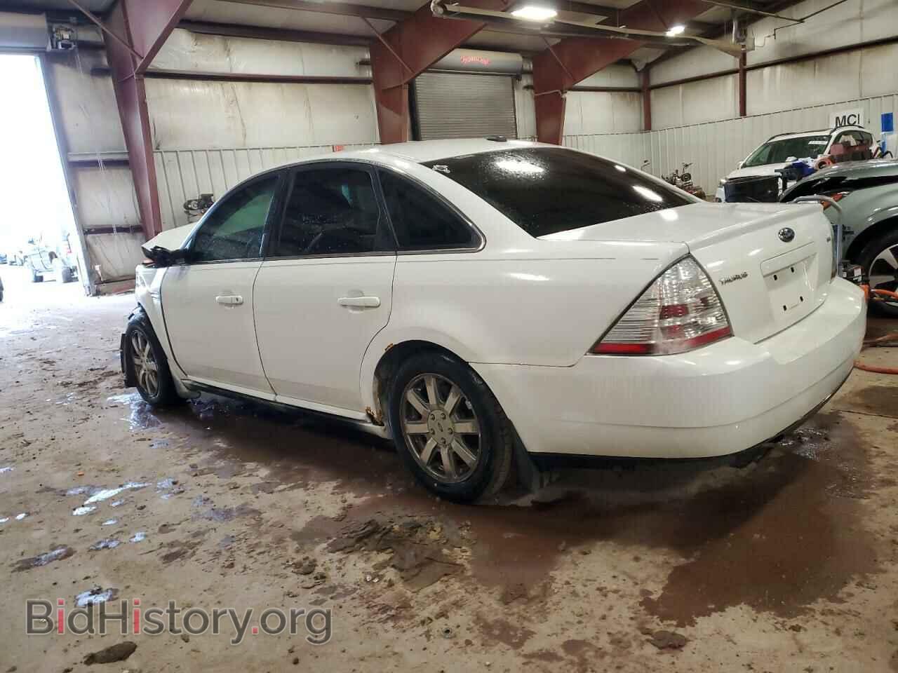 2008 FORD TAURUS - VIN: 1FAHP24W48G180875 - Фото 2