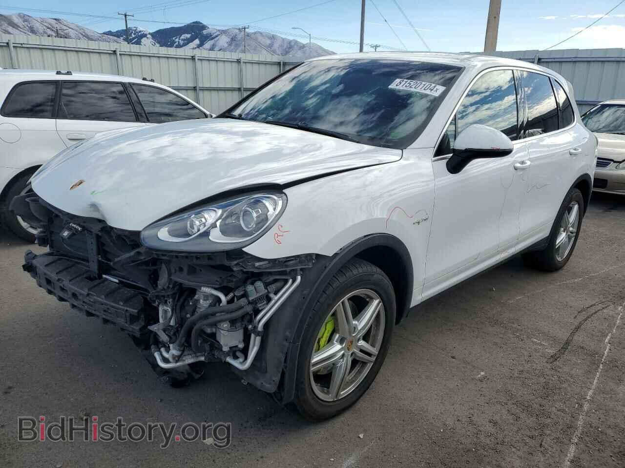 Фотография WP1AE2A2XGLA64524 - PORSCHE CAYENNE 2016
