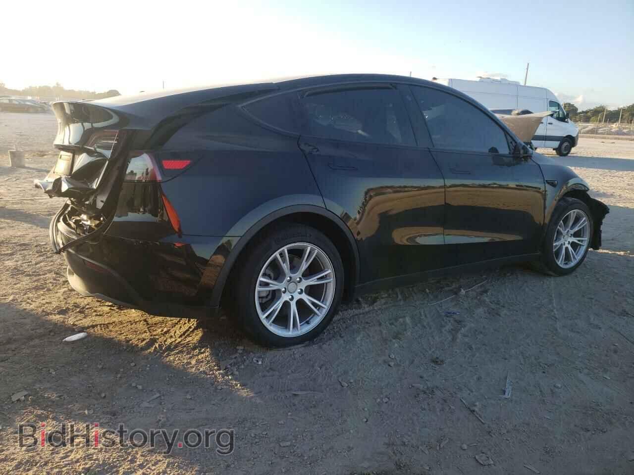 2022 TESLA MODEL Y - VIN: 7SAYGDEEXNF384049 - Photo 3