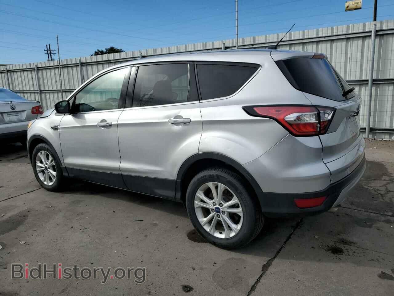 2017 FORD ESCAPE - VIN: 1FMCU0G96HUE93608 - Фото 2