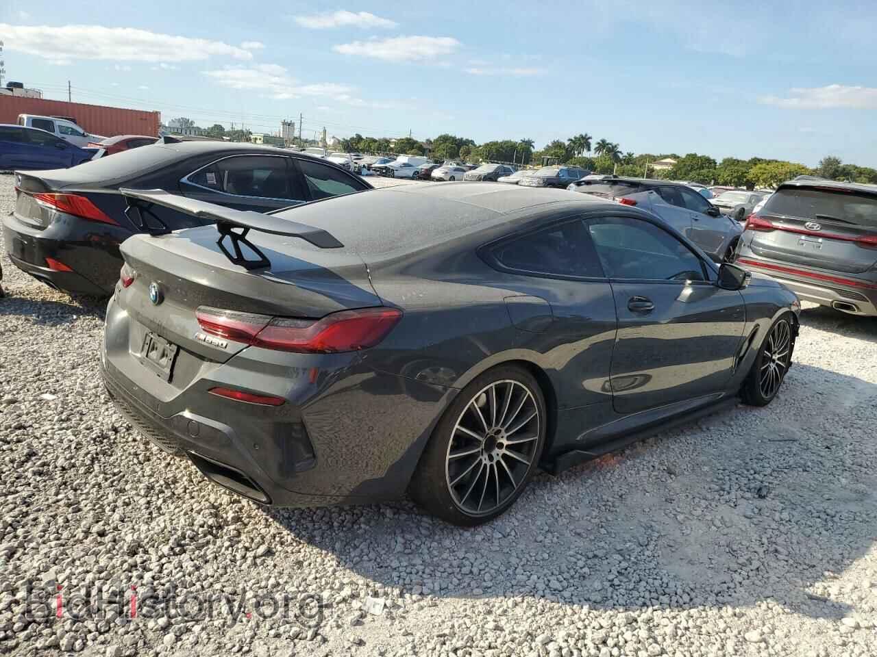 2019 BMW M8 - VIN: WBABC4C53KBU96351 - Фото 3