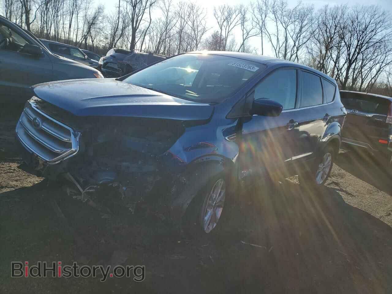 Фотография 1FMCU0GD7HUC83216 - FORD ESCAPE 2017